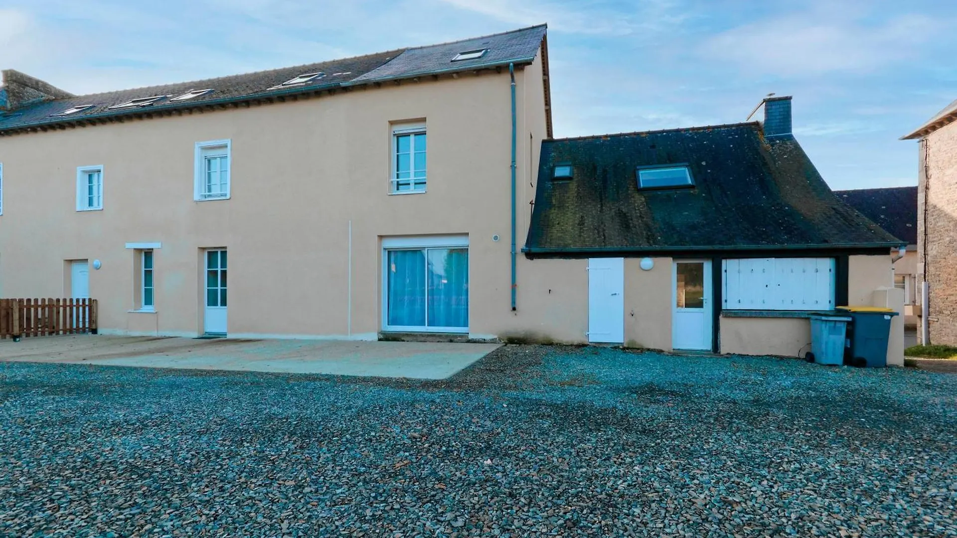 La Caulnaise - Maison Climatisee Avec Terrasse Caulnes Holiday home